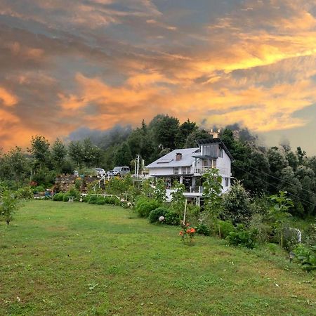 Saffronstays Hydrangea Hill, Mukteshwar Kāthgodām Exteriör bild